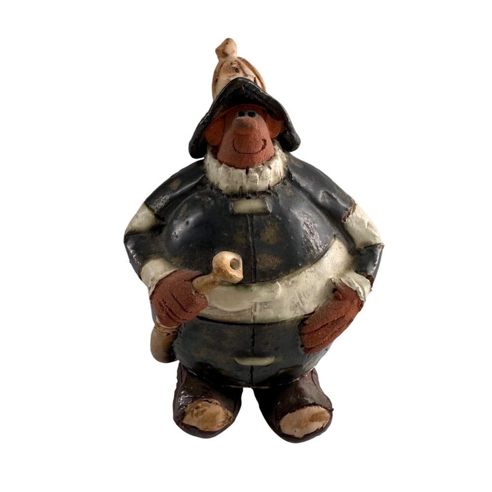 Vintage Handcrafted Clay Art Pottery Figurine Firefighter 1995 signed Meadows‎